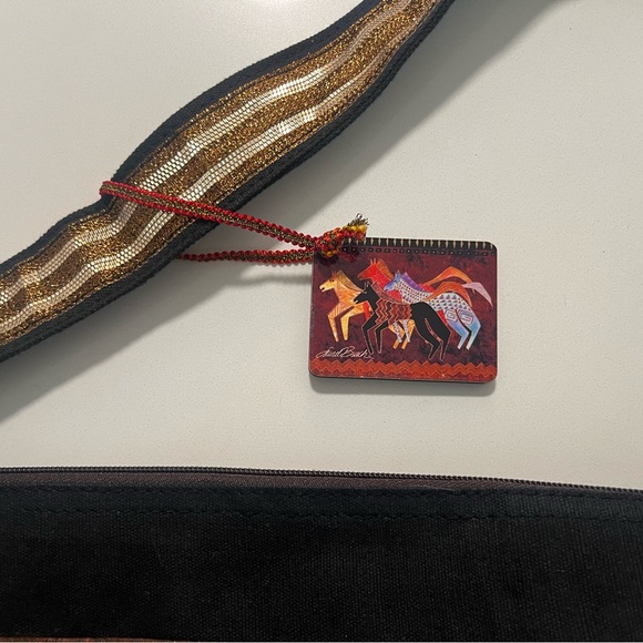 Laurel Burch Native Horses Medium Tote Bag - Picture 4 of 8